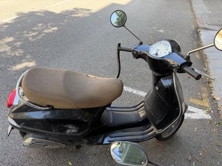 Vespa Piaggio 125 Negra 2008