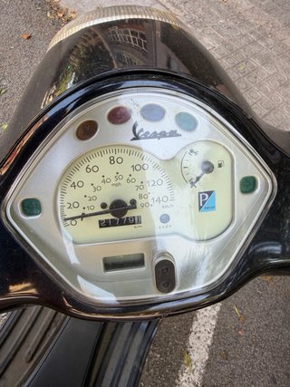 Vespa Piaggio 125 Negra 2008