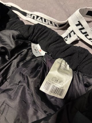 Chaqueta y pantalón de esquí