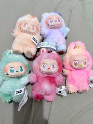 Pop Mart Labubu Peluches
