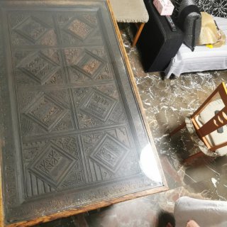 Mesa Artesanal de Madera y Cristal