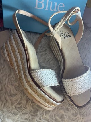 Cuñas Alma Blue Beige y Blanco