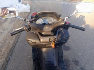 Suzuki Burgman 250cc Maxi Scooter