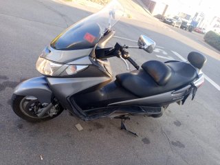 Suzuki Burgman 250cc Maxi Scooter