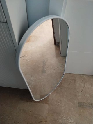 Espejo de maquillaje moderno