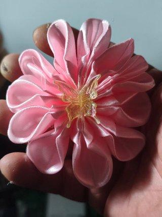 Rosas de satén varios colores