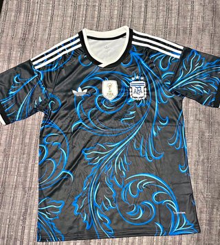 Camiseta Adidas Argentina Negra y Azul