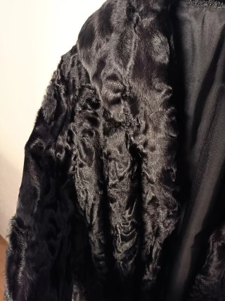 Abrigo Piel Astracán El Corte Inglés Negro