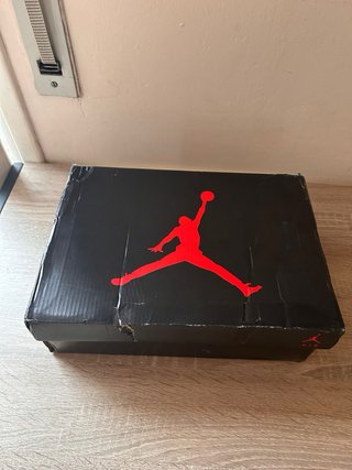 Jordan 3 Negras y Azules