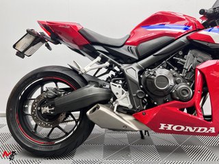 HONDA CBR 650 R 2024 12600 kms.