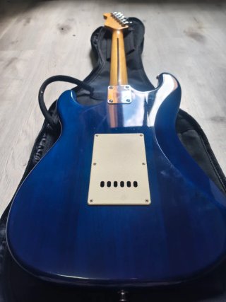 Guitarra Eléctrica Academy Azul