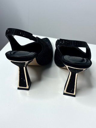 Zapatos de tacón negros Seaside con pedrería