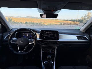 Volkswagen T-Roc 2023