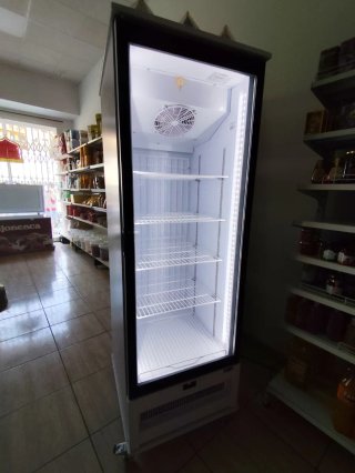 Nevera expositora cristal