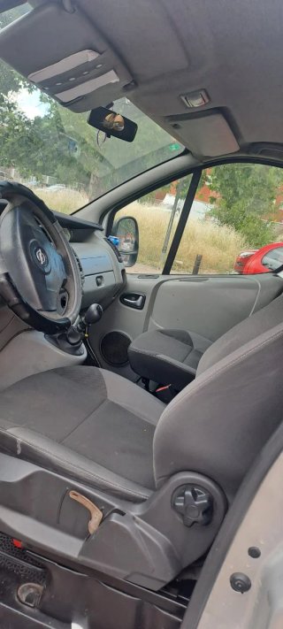 Opel Vivaro 2003