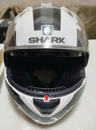 Casco Shark Evo-One Astor  BLANCO y NEGRO TALLA M