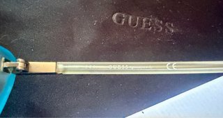 Gafas de sol Guess azules y transparente