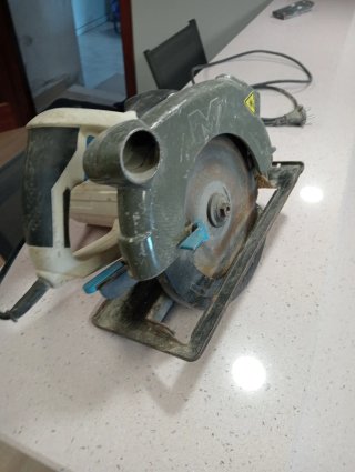 Sierra circular 1500W