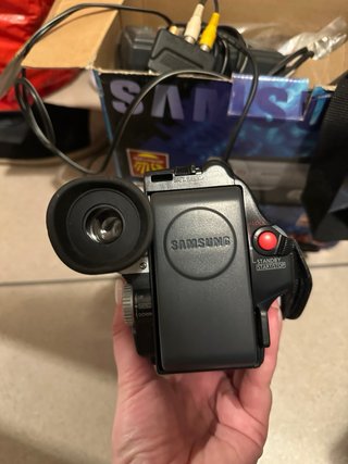 Videocamera Samsung VP-A30 con scatola