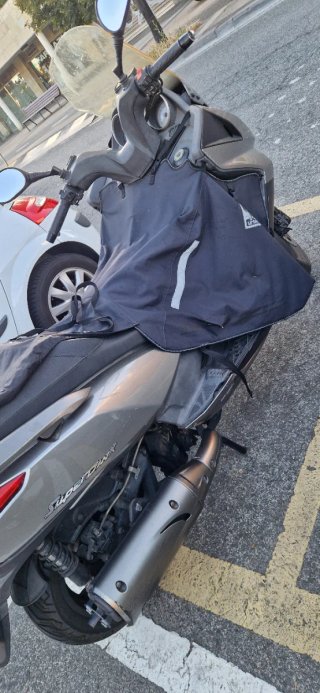 Kymco Superdink 125cc Maxi Scooter