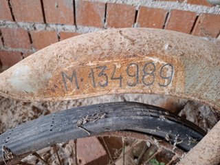 Moto Guzzi Hispania para restaurar. Años 50.