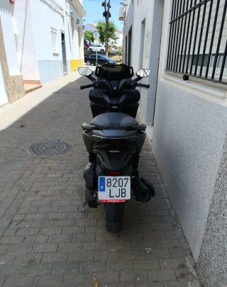 HONDA FORZA DE 125 CC COLOR NEGRO
