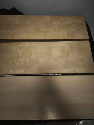 Estante flotante beige Ikea