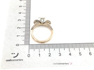 sortija oro 18k con piedra con diamante