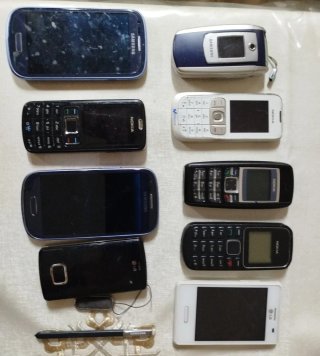 LOTE VARIOS MOVILES y MARCAS