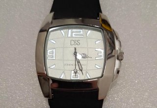 Relojes D&S Acero Nuevos sin uso con Estuche