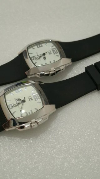 Relojes D&S Acero Nuevos sin uso con Estuche
