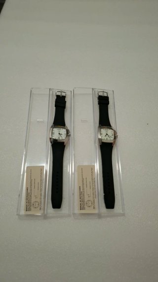 Relojes D&S Acero Nuevos sin uso con Estuche