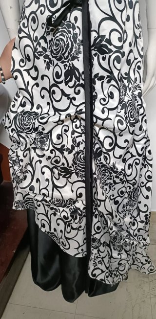 Vestido de fiesta blanco y negro