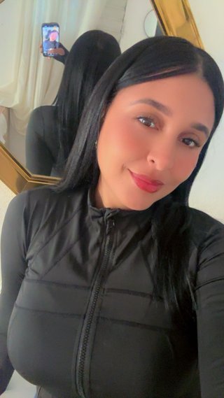 Hola, mi nombre es Ingrid Encarnación. Soy una per