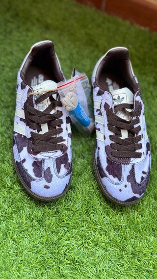 Zapatillas Adidas Gazelle efecto vaca