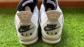 Zapatillas Jordan 4 Retro Blanco Gris