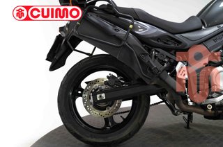 SUZUKI V-STROM 650