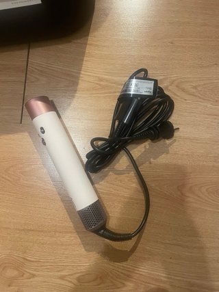 Dyson Airwrap multi-styler