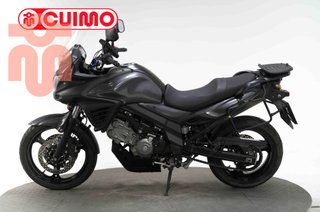 SUZUKI V-STROM 650