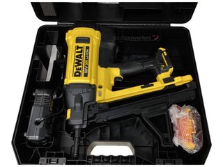 clavadora dewalt dgn845d1