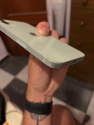 iPhone 12