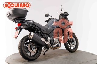 SUZUKI V-STROM 650