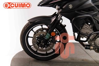 SUZUKI V-STROM 650