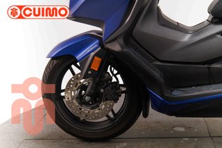 HONDA FORZA 125