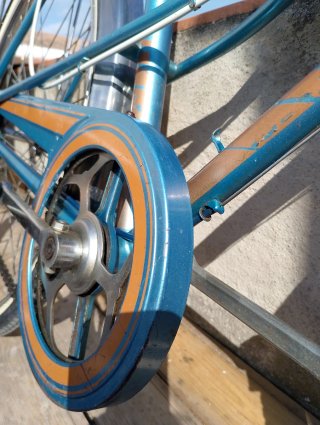 Bicicleta de paseo señora azul