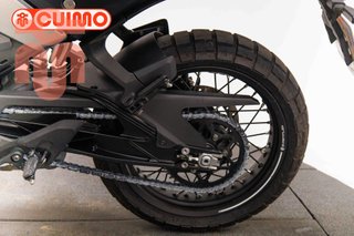 HUSQVARNA SVARTPILEN 125