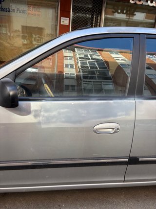 KIA Carens 2003