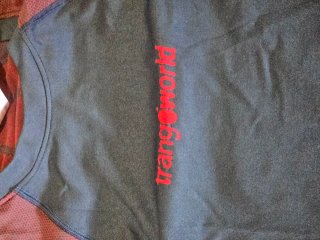 2 Camisetas TérmicasTrangoworl las dos 35 euros ..