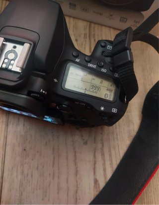Canon EOS 90D + 2 objetivos