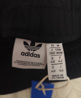 Pantalón Adidas Originals Track Pant Negro Nuevos
